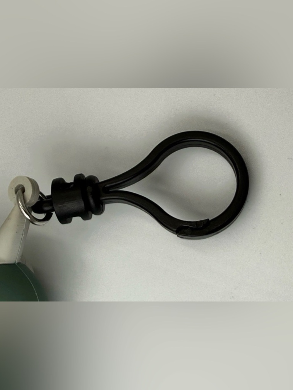Gigan Godzilla 3D Figural Bag Clip Series 3
Mystery Mini Keychain Kaiju Backpack - Picture 7 of 7